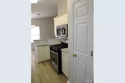 372 Mizzen Ln, Pensacola, FL 32507 - Photo 13