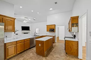 6016 Arnies Way, Milton, FL 32570 - Photo 9