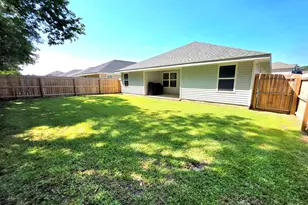 1813 Leigh Loop, Cantonment, FL 32533 - Photo 25