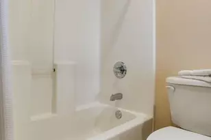 521 W Beach Blvd, Gulf Shores, AL 36542 - Photo 11