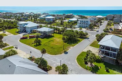 1730 Ensenada Uno, Pensacola Beach, FL 32561 - Photo 9