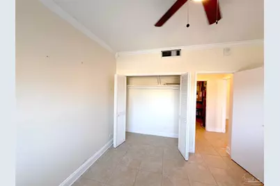 825 Bayshore Dr #205, Pensacola, FL 32507 - Photo 9