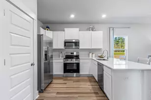 8118 Fox Hunt Dr, Milton, FL 32583 - Photo 19