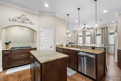 8508 Salt Grass Dr W, Pensacola, FL 32526 - Photo 17