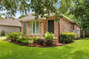 8508 Salt Grass Dr W, Pensacola, FL 32526 - Photo 3