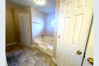 9104 Sebring Dr, Pensacola, FL 32506 - Photo 9