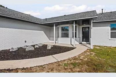 2028 Coral Creek Dr, Pensacola, FL 32506 - Photo 3