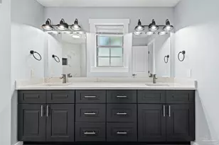 2028 Coral Creek Dr, Pensacola, FL 32506 - Photo 21