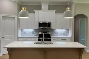 2038 Colby Ct, Navarre, FL 32566 - Photo 5