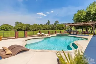 2858 P.G.A Blvd, Navarre, FL 32566 - Photo 37