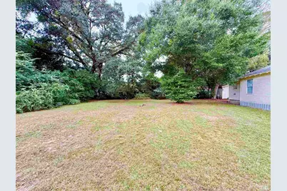 1829 Bainbridge Ave, Pensacola, FL 32507 - Photo 23