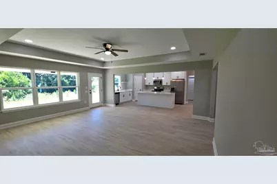 255 W Kingsfield Rd, Cantonment, FL 32533 - Photo 7