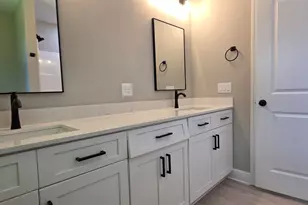 255 W Kingsfield Rd, Cantonment, FL 32533 - Photo 31