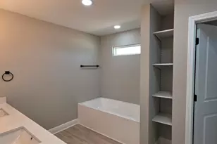 255 W Kingsfield Rd, Cantonment, FL 32533 - Photo 17