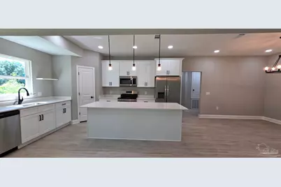 255 W Kingsfield Rd, Cantonment, FL 32533 - Photo 25