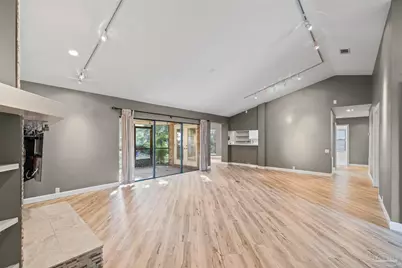 3881 Leesway Cir, Pensacola, FL 32504 - Photo 9