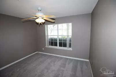 319 Mizzen Ln, Pensacola, FL 32507 - Photo 3