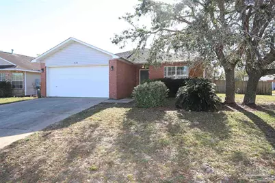 319 Mizzen Ln, Pensacola, FL 32507 - Photo 1