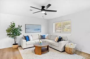 7065 Ben Sasser Dr, Pensacola, FL 32526 - Photo 5