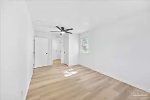 7065 Ben Sasser Dr, Pensacola, FL 32526 - Photo 15