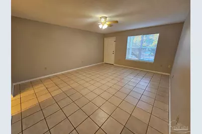 6828 Hunt St, Milton, FL 32570 - Photo 3