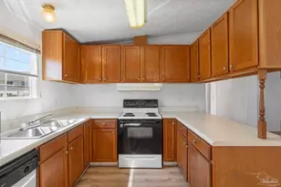 6290 Footprint Dr, Pensacola, FL 32526 - Photo 13