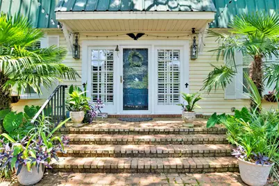 704 Bayshore Dr, Pensacola, FL 32507 - Photo 3