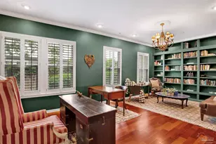 704 Bayshore Dr, Pensacola, FL 32507 - Photo 27