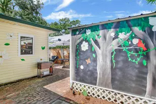 704 Bayshore Dr, Pensacola, FL 32507 - Photo 45