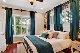 704 Bayshore Dr, Pensacola, FL 32507 - Photo 7