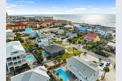 1409 Maldonado Dr, Pensacola Beach, FL 32561 - Photo 31