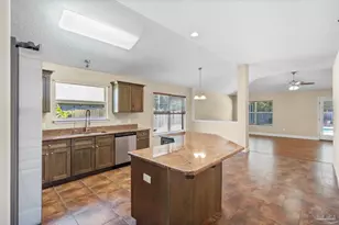 2736 Noah Jordan Rd, Navarre, FL 32566 - Photo 9