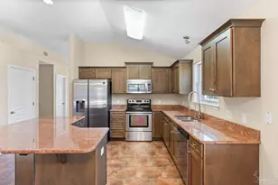 2736 Noah Jordan Rd, Navarre, FL 32566 - Photo 13