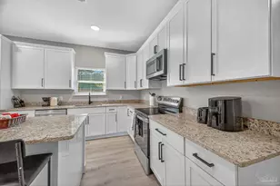 8355 Dudley Ave, Pensacola, FL 32504 - Photo 19