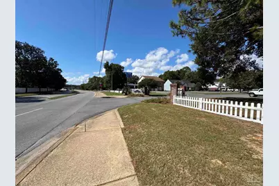 3298 Summit Blvd #1, Pensacola, FL 32503 - Photo 7