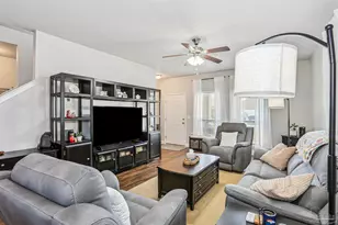 3674 Hawks Landing Cir, Pace, FL 32571 - Photo 7