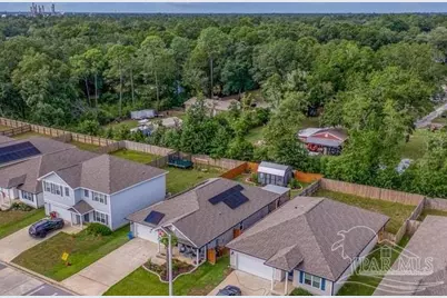 5277 Peach Dr, Pace, FL 32571 - Photo 3