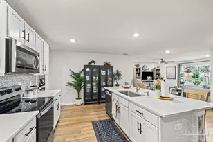 5277 Peach Dr, Pace, FL 32571 - Photo 11