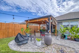 5277 Peach Dr, Pace, FL 32571 - Photo 25