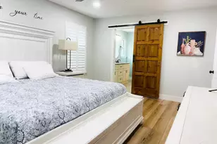 6977 Flintwood St, Navarre, FL 32566 - Photo 11