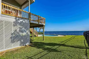 2653 Del Mar Dr, Gulf Breeze, FL 32563 - Photo 41