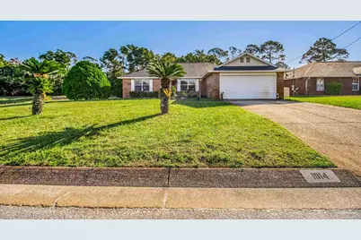1914 Coral Island Rd, Pensacola, FL 32506 - Photo 3