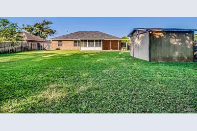 1914 Coral Island Rd, Pensacola, FL 32506 - Photo 47