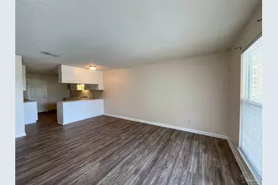 3226 Santa Rosa Dr, Gulf Breeze, FL 32563 - Photo 3