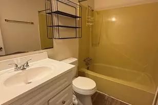 3226 Santa Rosa Dr, Gulf Breeze, FL 32563 - Photo 9