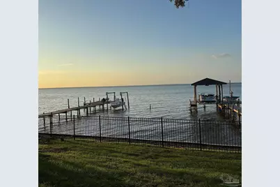 4228 E Sandy Bluff Dr, Gulf Breeze, FL 32563 - Photo 31