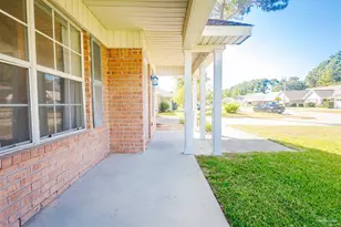 1356 Sterling Point Dr, Gulf Breeze, FL 32563 - Photo 5