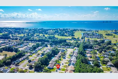1356 Sterling Point Dr, Gulf Breeze, FL 32563 - Photo 3