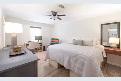 6 Pinetree Dr, Gulf Breeze, FL 32561 - Photo 23