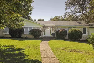 6 Pinetree Dr, Gulf Breeze, FL 32561 - Photo 1